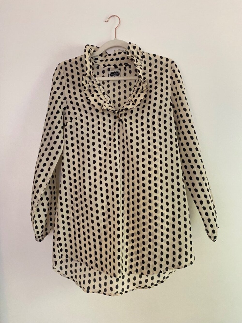 Mudpie Women’s Polka Dot Ruffle Neck Long Sleeve Tunic Blouse Size S